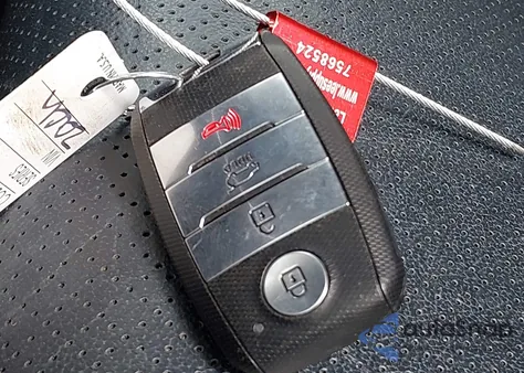 2017 Kia Sorento 3.3L Ex z USA, uszkodzony, nr VIN 5XYPHDA50HG270778